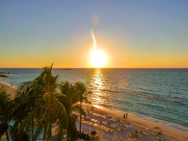 10 Breathtaking Cayman Islands Attractions to Add to Your Travel List