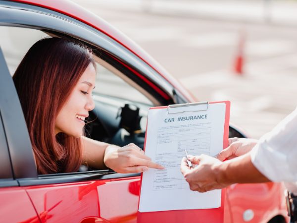 What Every Traveller Must Know About Car Rental Insurance in the Cayman Islands